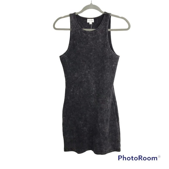 Le Lis burnout style charcoal grey ribbed Bodycon mini dress size S NWT - Picture 1 of 3